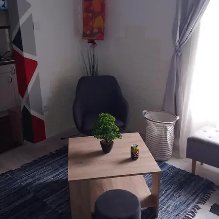 Apartment Corsa Malden